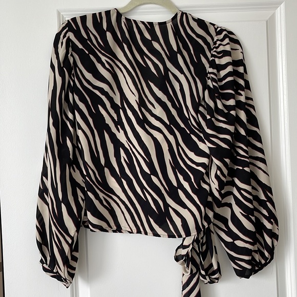 Express wrap top - Picture 5 of 5